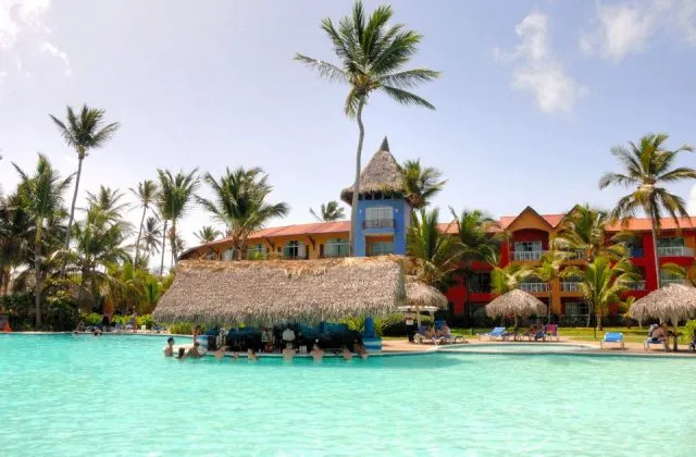 Hotel Caribe Club Princess bar piscine